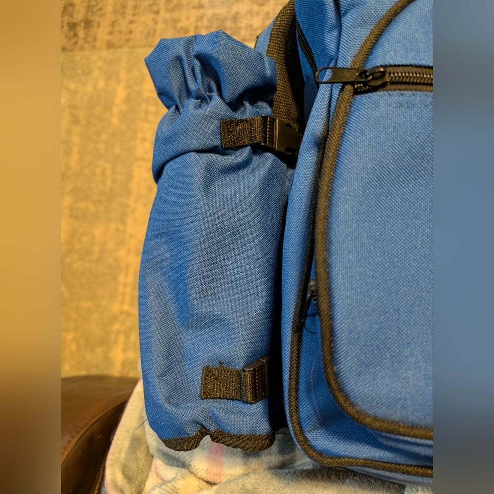 Trump Plaza picnic backpack - Picture 14 of 15